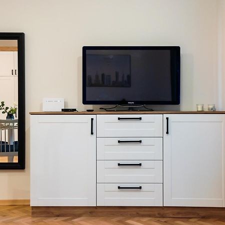 Old Town Eclectic Apartment For 6 People Varsóvia Exterior foto
